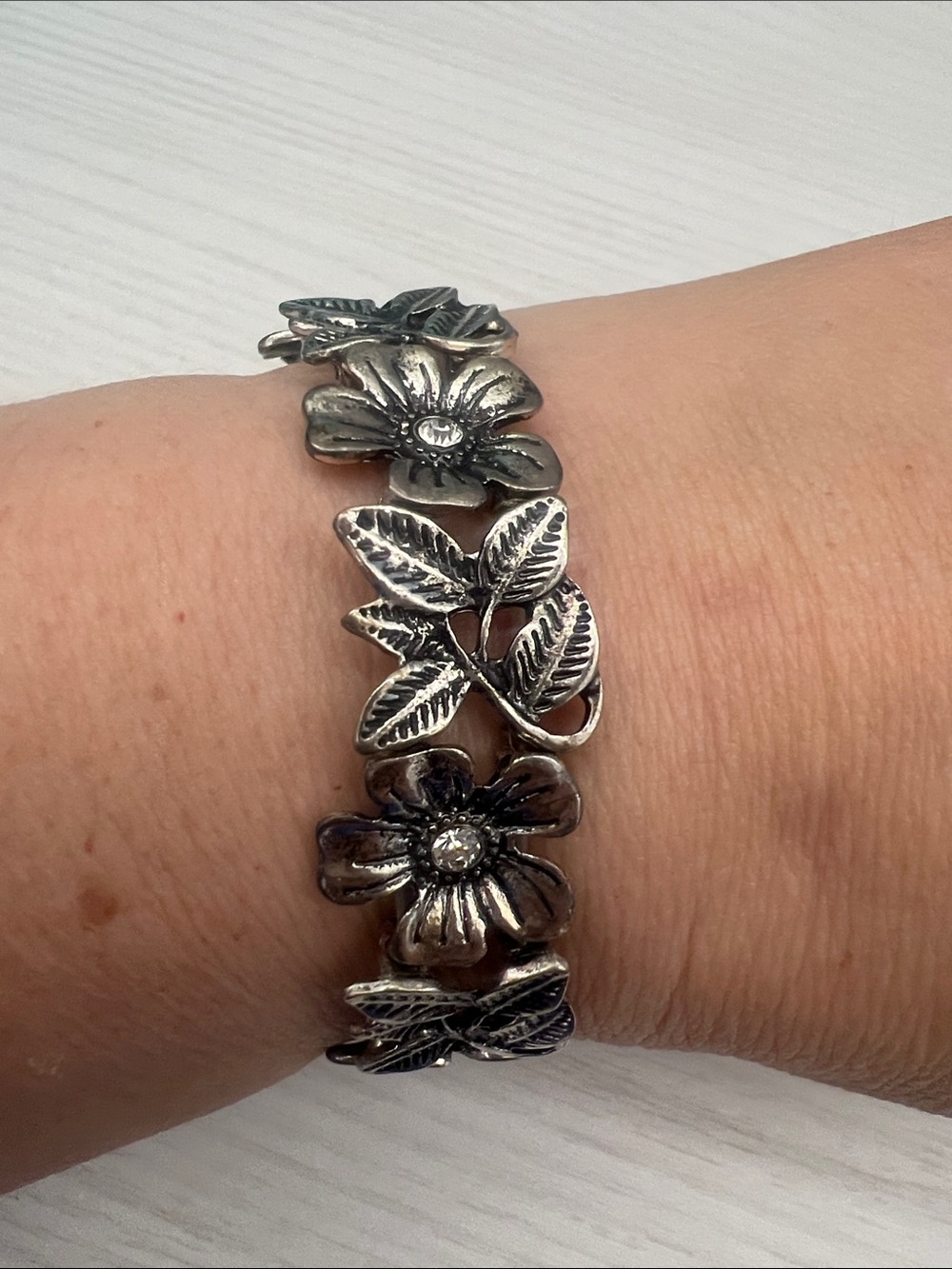 Floral Leaf Silver-Tone Stretch Bracelet - Women's Jewelry